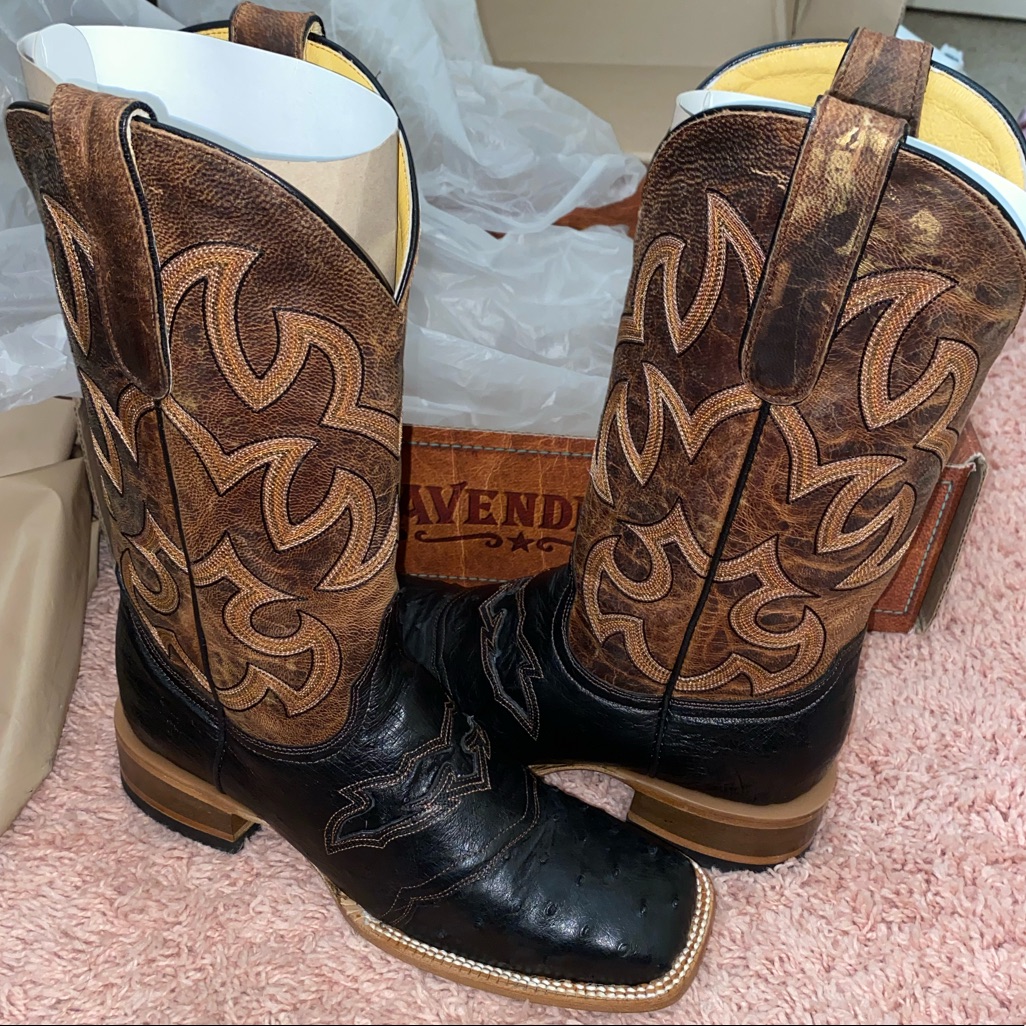 Women Cavander Ostritch Boots